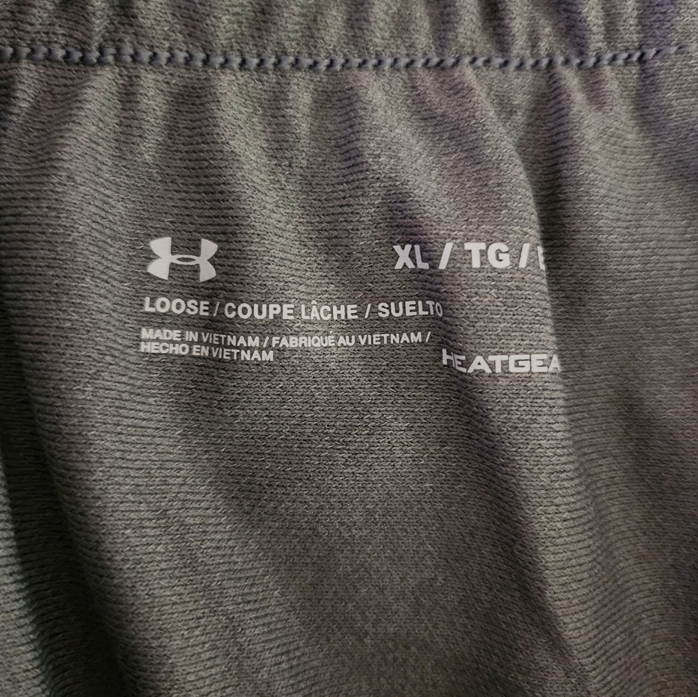 New Under Armour Gray Play Up Athletic Shorts 3.0 - Picture 8 of 9